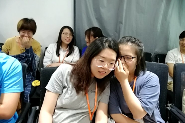10个好玩的团队小游戏室内 集体活动团建小游戏大全（精选10）