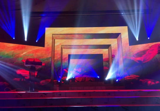 越野场地怎么收费_活动场地收费_成都谢菲联足球场地怎么收费