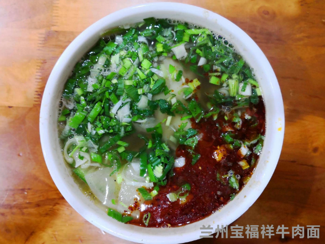 兰州纯汤牛肉面加盟装修是总部统一的吗,牛肉面