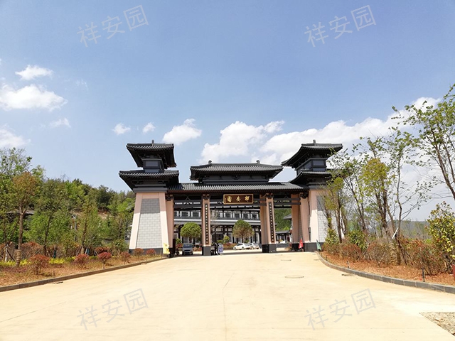 云南玉案山墓地购买,墓地