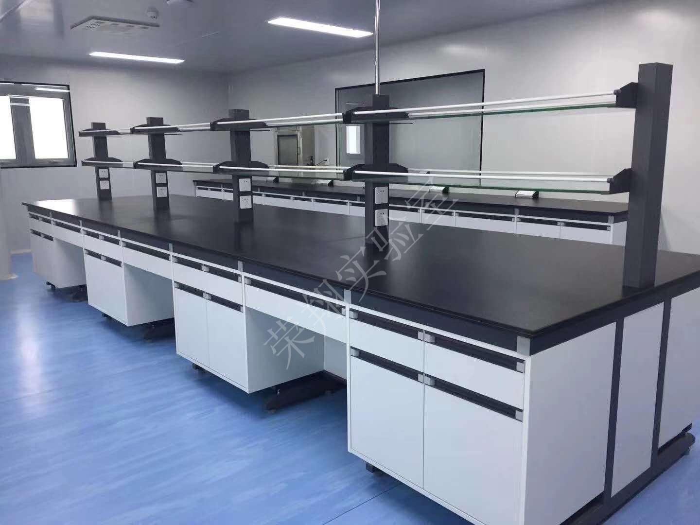 优质实验台家具批发,实验台