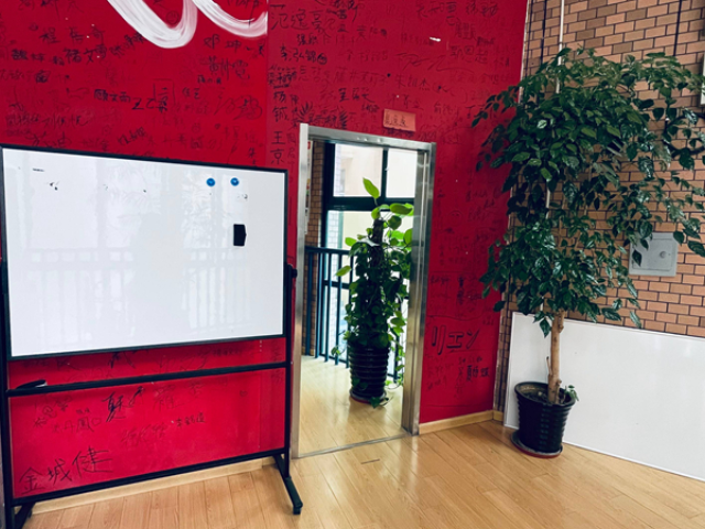 留学名校一年多少钱,大学留学咨询