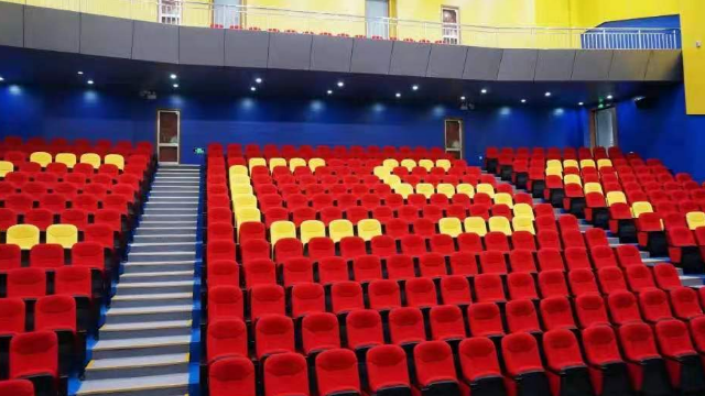 台儿庄区初中学校哪所好,学校