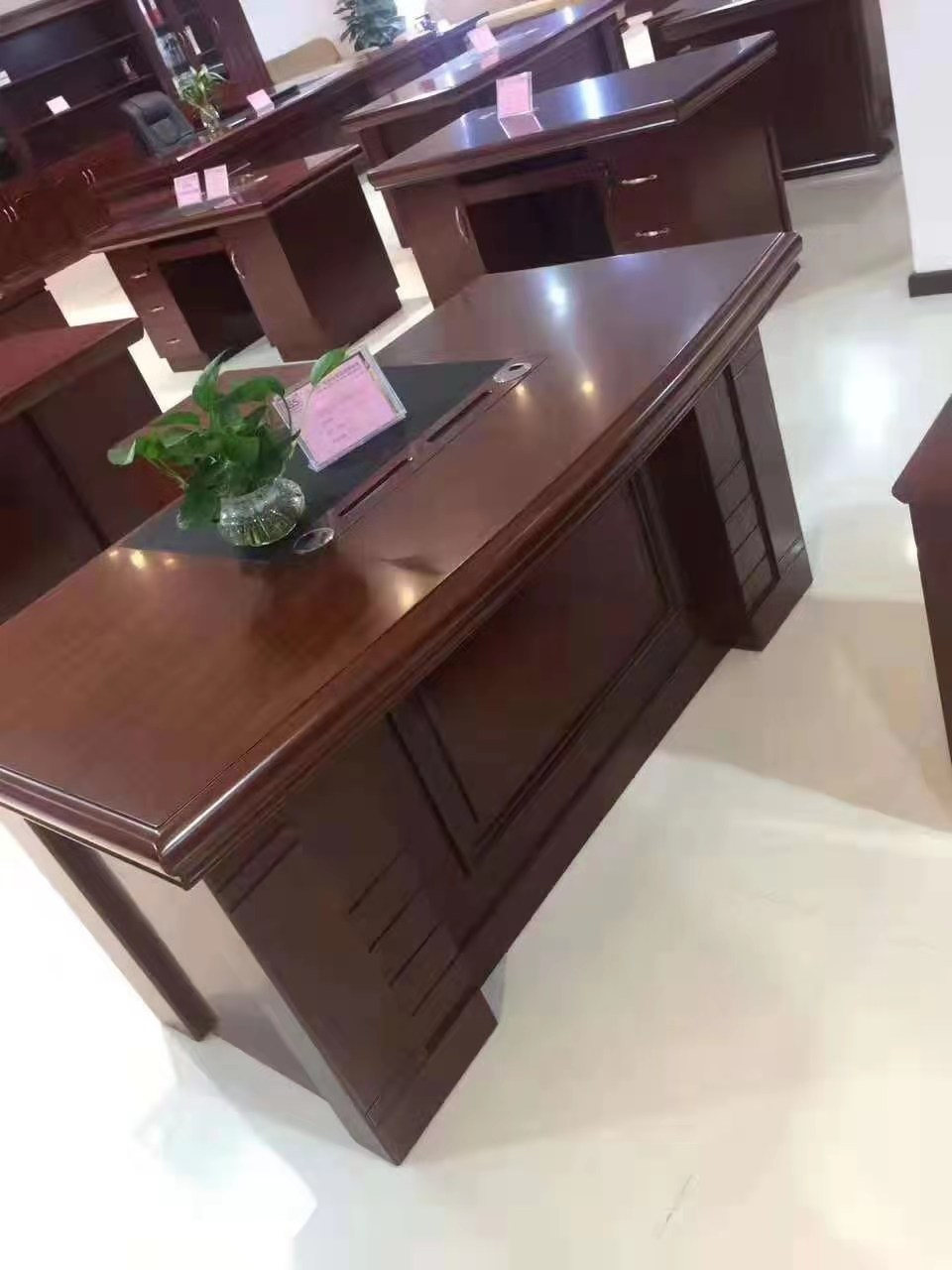 常州办公老板桌厂家供应,老板桌