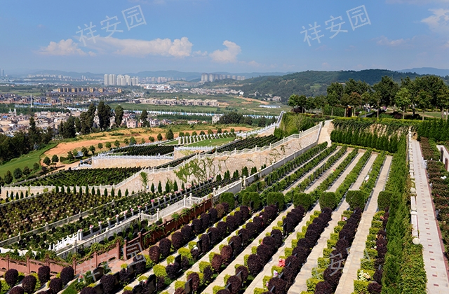 云南玉案山墓地购买,墓地