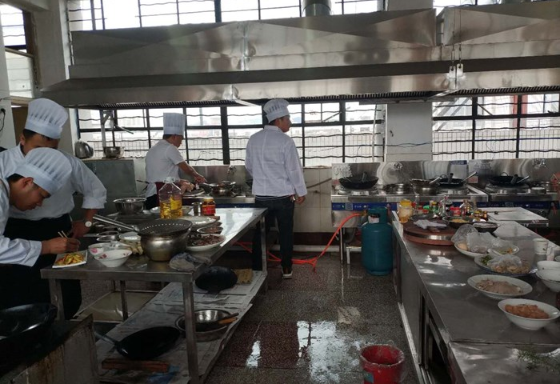云南专业烹调师培训哪家好,烹调师