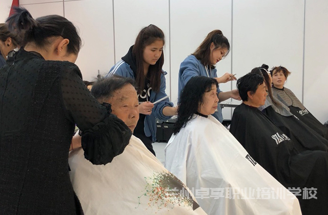 兰州新区美容美发培训学校哪个教的好,培训