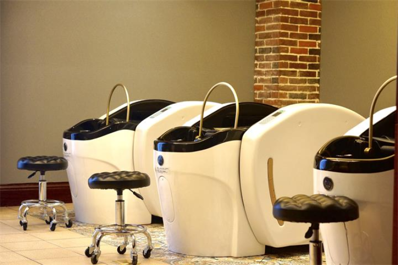 哪家月嫂护理靠谱,月子中心